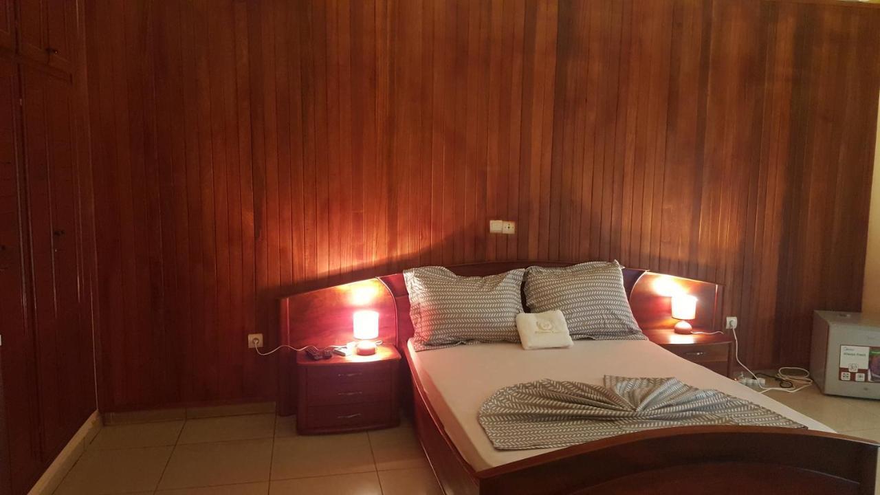 Residences Hotelieres Micheline Et Emile Bastos 야운데 외부 사진