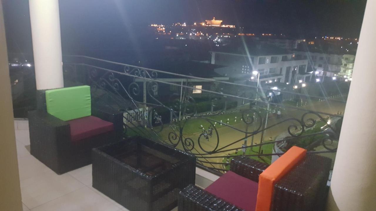 Residences Hotelieres Micheline Et Emile Bastos 야운데 외부 사진