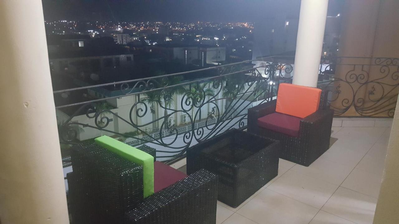 Residences Hotelieres Micheline Et Emile Bastos 야운데 외부 사진