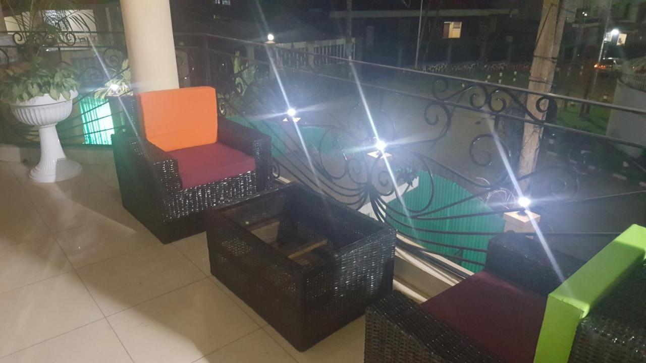 Residences Hotelieres Micheline Et Emile Bastos 야운데 외부 사진